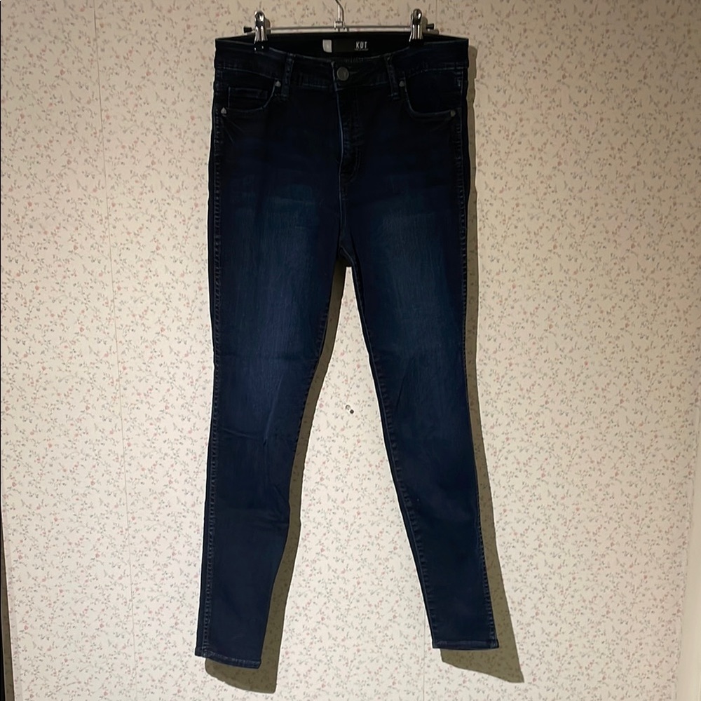 Kut from the Kloth Size 8 Fab Ab Skinny Jeans
